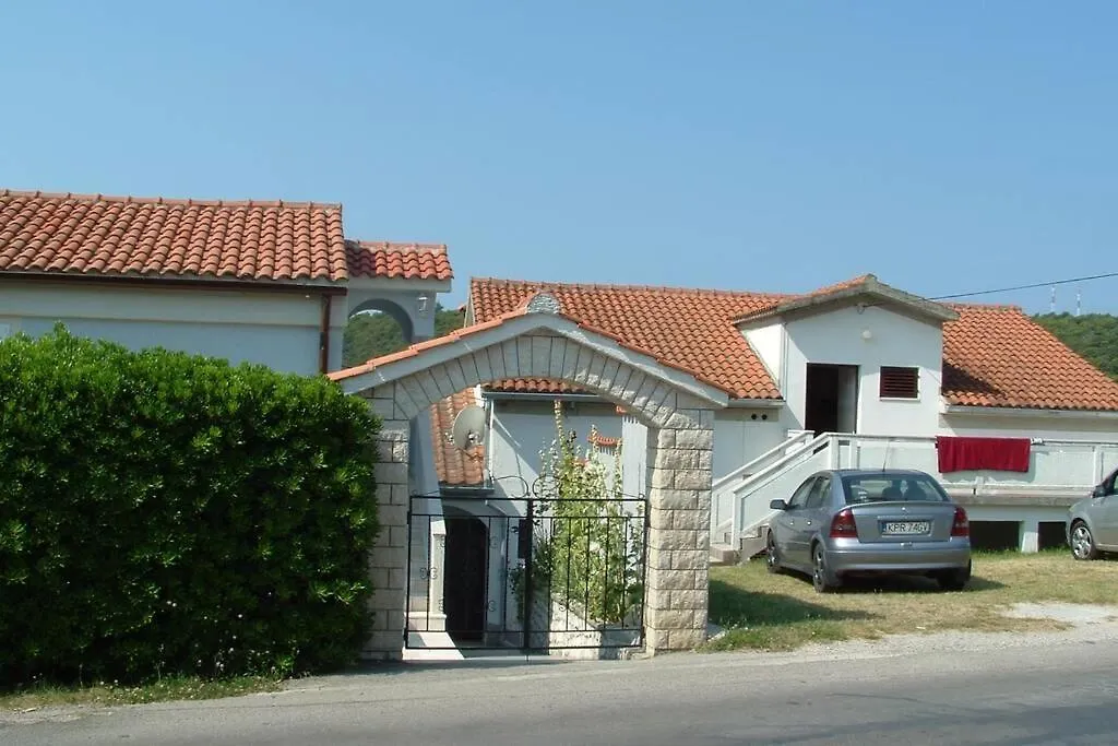 Adriatic Apartman A4 -Rab Kampor Croatia